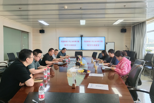 未來夢想家 | 集團與艾克瑞特機器人教育聯(lián)合組織兒童節(jié)親子活動